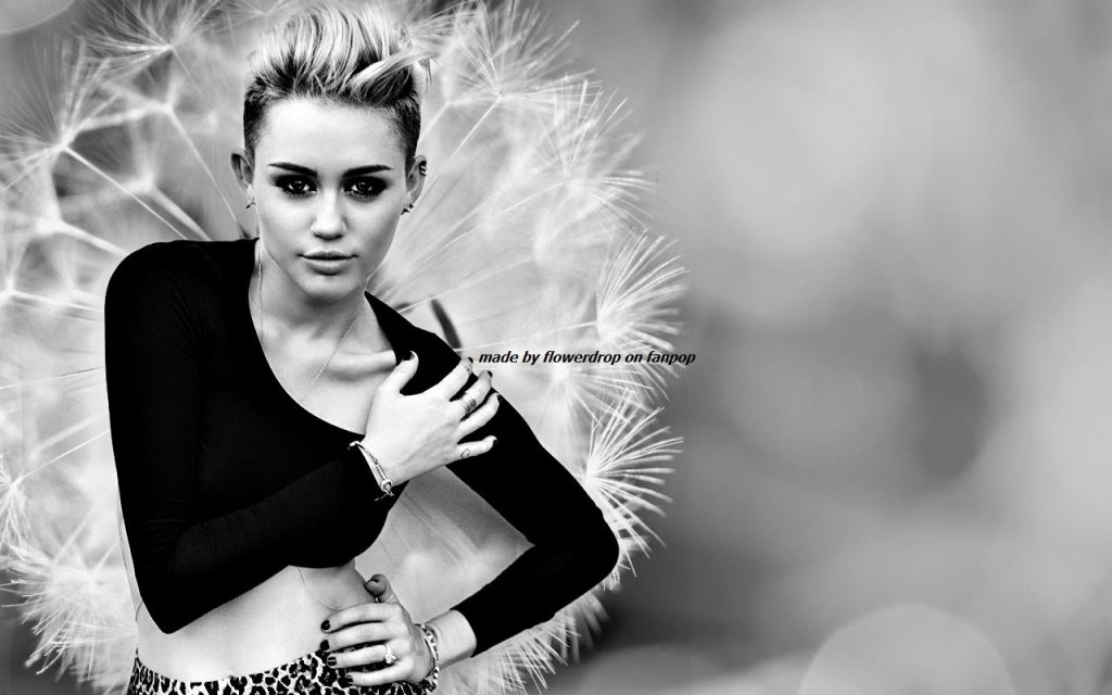 HOTSKIN-Miley-Cyrus-Miley-Cyrus-2013-Photoshoot-Best-HD-Wallpaper-3