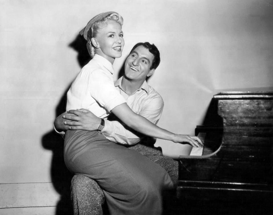 Peggy_Lee_Danny_Thomas_The_Jazz_Singer_1952
