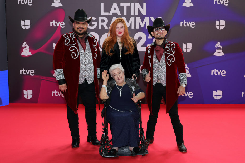 SEVILLE, SPAIN - NOVEMBER 16: La Abuela Irma Silva (C) attends The 24th Annual Latin Grammy Awards on November 16, 2023 in Seville, Spain. (Photo by Neilson Barnard/Getty Images for Latin Recording Academy)