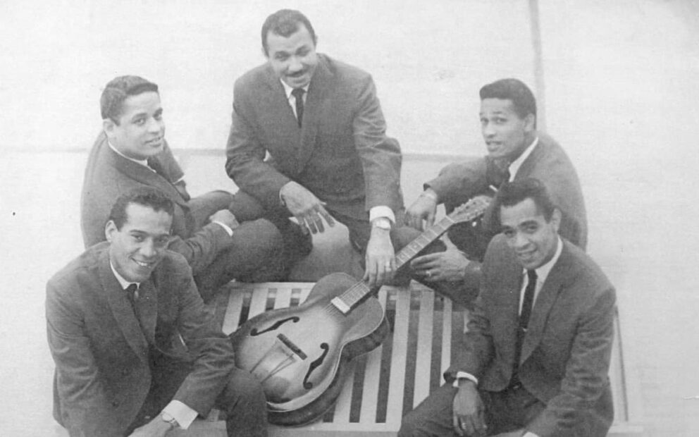 Zafiros sentados